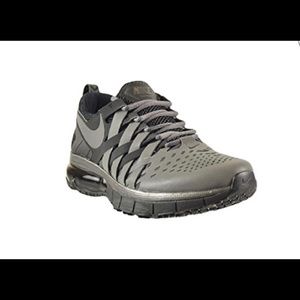 Mens Nike Fingertrap Max Sz. 8.5